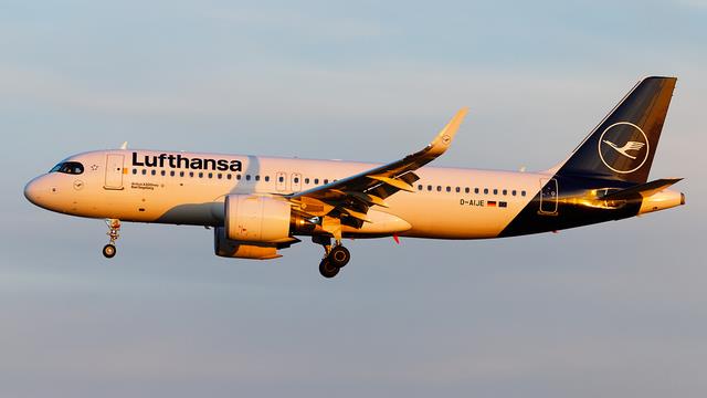 D-AIJE:Airbus A320:Lufthansa